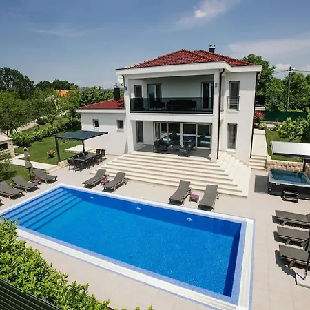 Tonka - Makarska Villa